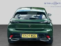 Used Peugeot 308 GT 178 HP (130 kW) 2024 Green Hatchback