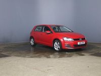 Used VW Golf VII Match 110 HP (80 kW) 2016 Red Hatchback
