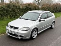 Used Vauxhall Astra 285 HP (209 kW) 2003 Silver Hatchback