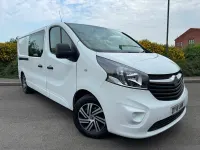 Used Vauxhall Vivaro Sportive 125 HP (91 kW) 2018 White