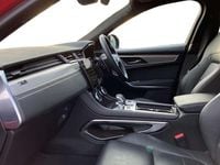 Begagnad Jaguar F-Pace R-Dynamic 2023 Röd SUV