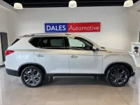 Used SsangYong Rexton 181 HP (133 kW) 2018 Silver SUV