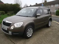 Used Skoda Yeti 105 HP (77 kW) 2010 Brown SUV