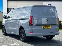 Nowe VW Transporter Pro 148 KM (108 kW) 2026 Szary Van