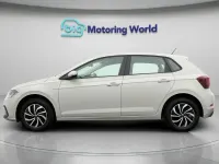 Używany VW Polo S 79 KM (58 kW) 2023 Szary Hatchback