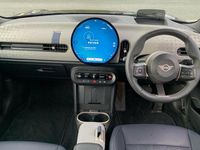 Usado Mini Cooper Hatch 113 kW (154 HP) 2025 Preto Citadino