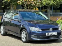 Used VW Golf VII Edition 110 HP (80 kW) 2016 Blue Hatchback