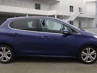 Used Peugeot 208 Allure 92 HP (67 kW) 2015 Blue Hatchback
