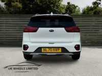Gebraucht Kia Niro 141 PS (103 kW) 2021 Weiß SUV