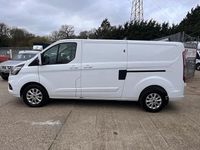 Used Ford Transit Custom Limited 130 HP (95 kW) 2021 White Van
