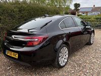 Second-hand Vauxhall Insignia Elite 2016 Negru Hatchback