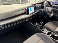Second-hand VW Golf VIII Edition 130 CP (95 kW) 2023 Gri Hatchback