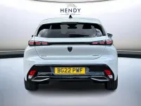 Used Peugeot 308 Allure Premium 178 HP (130 kW) 2022 White Hatchback