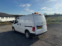 Used Nissan NV200 Acenta 90 HP (66 kW) 2014 White MPV