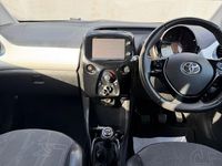 Used Toyota Aygo x-press 69 HP (50 kW) 2016 Hatchback