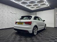 Used Audi A1 Sportback S-Line 105 HP (77 kW) 2012 White Hatchback