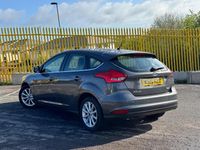 Used Ford Focus Titanium 125 HP (91 kW) 2015 Grey Hatchback