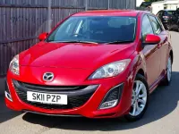 Used Mazda 3 105 HP (77 kW) 2011 Red Hatchback