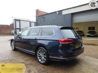 Begagnad VW Passat R-line 150 HK (110 kW) 2015 Blå Kombi