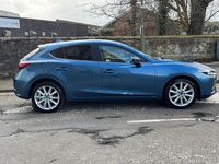 Begagnad Mazda 3 Inclusive 165 HK (121 kW) 2016 Blå Halvkombi