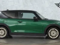 Used Mini Cooper S Hatch 201 HP (147 kW) 2025 Green Hatchback