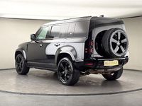 Usado Land Rover Defender HSE Dynamic 300 CV (220 kW) 2023 Negro SUV