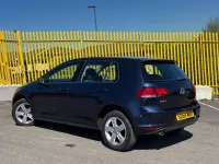 Used VW Golf VII Match 105 HP (77 kW) 2014 Blue Hatchback