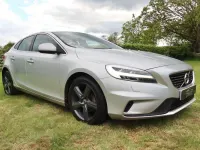 Used Volvo V40 R-Design 2016 Silver Hatchback
