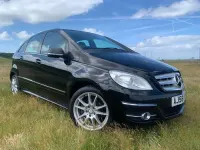 Used Mercedes B150 2008 Black MPV