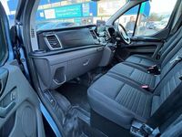 Used Ford Transit Custom Limited 130 HP (95 kW) 2020 Blue Van
