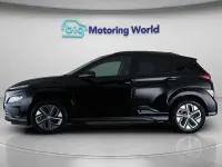Używany Hyundai Kona Premium 10 kW (14 KM) 2023 SUV