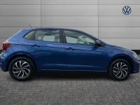 Używany VW Polo Life 80 KM (58 kW) 2023 Niebieski Hatchback