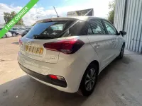 Used Hyundai i20 SE 100 HP (73 kW) 2018 White Hatchback