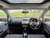 Used Honda Jazz SE 82 HP (60 kW) 2008 Grey Hatchback