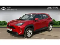 Used Toyota Yaris Cross 113 HP (83 kW) 2023 Red SUV