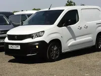 Used Peugeot Partner Premium 131 HP (96 kW) 2023 White MPV