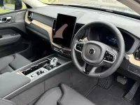 Nouă Volvo XC60 Plus 345 CP (253 kW) 2026 Albastru SUV