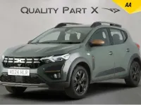 Używany Dacia Sandero Extreme 100 KM (73 kW) 2024 Zielony Hatchback