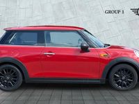 Begagnad Mini ONE Hatch 101 HK (74 kW) 2015 Röd Halvkombi