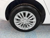 Used MG MG5 EV Excite 114 kW (156 HP) 2021 White Estate