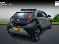 Used Toyota Aygo X 72 HP (52 kW) 2024 Green SUV