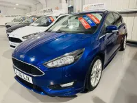 Used Ford Focus Zetec 120 HP (88 kW) 2016 Blue Hatchback