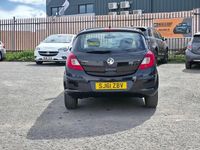 Używany Vauxhall Corsa 100 KM (73 kW) 2011 Czarny Hatchback