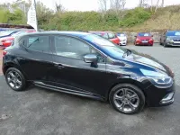 Begagnad Renault Clio IV Dynamique 2017 Svart Halvkombi