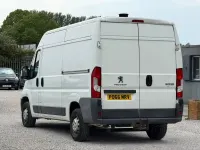 Usado Peugeot Boxer 130 HP (95 kW) 2016 Branco Van