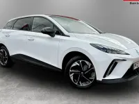 Used MG MG4 EV Trophy 150 kW (204 HP) 2023 White Hatchback