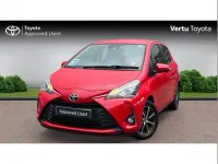 Gebraucht Toyota Yaris 111 PS (81 kW) 2018 Rot Kleinwagen