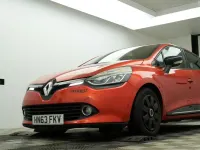 Usado Renault Clio IV Dynamique 90 HP (66 kW) 2013 Vermelho Citadino