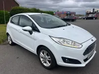 Used Ford Fiesta Zetec 82 HP (60 kW) 2016 White Hatchback