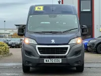 Begagnad Peugeot Boxer 130 HK (95 kW) 2020 Blå Van